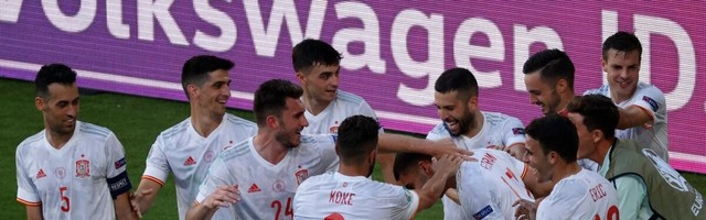 Испания разгромила Словакию (5 мячей!) и теперь в плей-офф сыграет с Хорватией