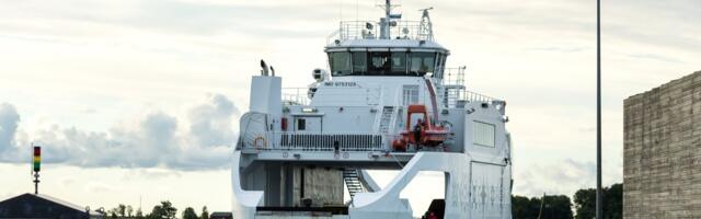 Из-за непогоды отменяется часть паромных рейсов на небольшие острова. К вечеру могут отменить и рейсы на Сааремаа и Хийумаа