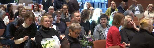 В Нарве чествовали лучших педагогов города