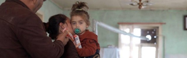 Война в Карабахе: история девочки, выжившей после ракетного удара по Гяндже