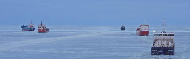Самые тяжелые ледовые для судов условия еще впереди
