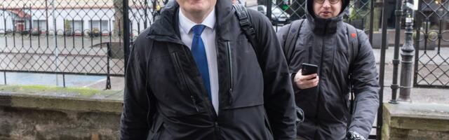 ОТ РЕДАКЦИИ | Сначала я посижу, потом - ты. Будущий мэр Таллинна придержит кресло для Кылварта?