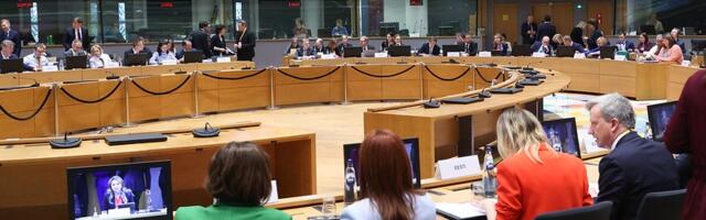 Руководство ЕС хочет бессрочно заблокировать замороженные активы России