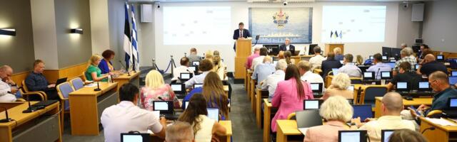 13 членов нового созыва Таллиннского горсобрания приостановили свои полномочия