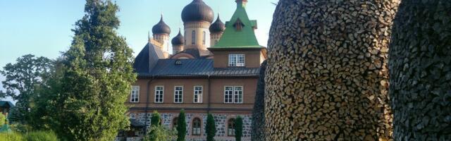 Министр внутренних дел Лаури Ляэнеметс продолжает давление на Эстонскую православную церковь