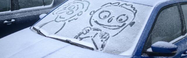 Продажи новых машин подскочили на 156%, но до прошлых рекордов еще далеко