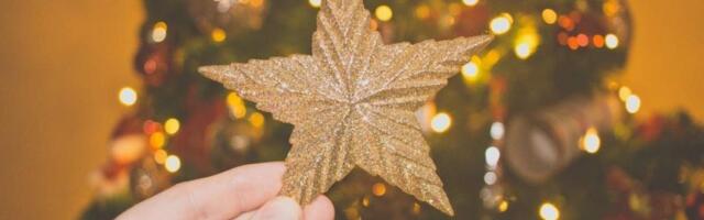 Православные верующие отмечают Навечерие Рождества Христова (Рождественский сочельник)