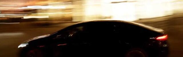 В Германии впервые запустили зарядку электромобилей прямо от дороги