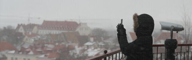 В четверг переменная облачность, местами дождь, +2.. +7