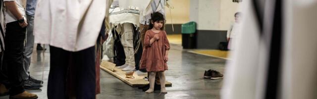 Иран выпустил по Израилю десятки ракет