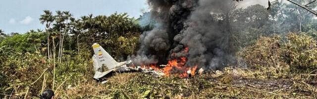 В Колумбии разбился самолет: на борту находились более 100 военных
