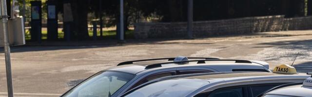 „В Таллинне таких бы поймали, а в Нарве нет закона“. Что происходит на рынке такси в приграничном городе?