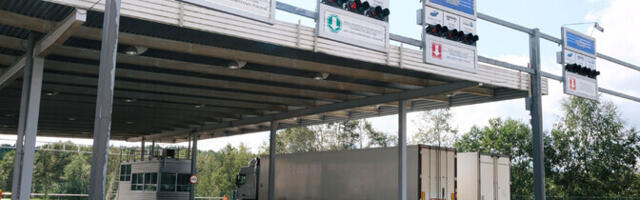 Электронная очередь предотвращает появление длинных колонн грузовиков на границе с РФ