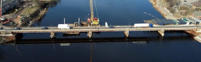 Новый мост через реку Салаца должен быть готов к ноябрю