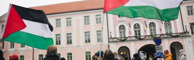 ФОТО | В Таллине прошла акция в поддержку Палестины
