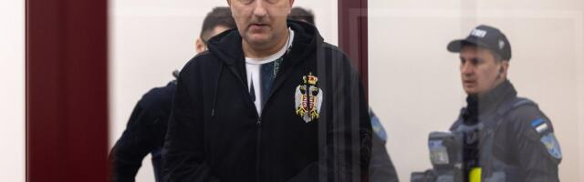 ФОТО | Гражданин Польши, пытавшийся переплыть реку Нарва, чтобы вступить в ЧВК „Вагнер“, получил приговор