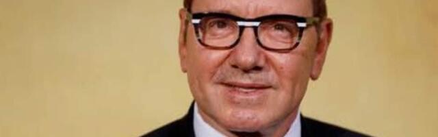 Кевин Спейси стал бездомным