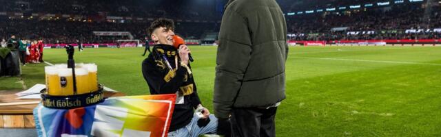 ВИДЕО | В Германии футбольный арбитр, открытый бисексуал, сделал предложение своему партнеру перед матчем высшей лиги