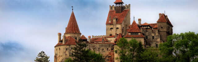 В замке Дракулы открылся пункт вакцинации от ковида