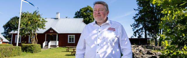 Бывший высокопоставленный чиновник оборонной отрасли теперь управляет таверной на Сааремаа