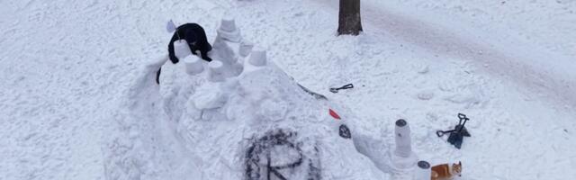 В Кадриорге появился настоящий снежный городок