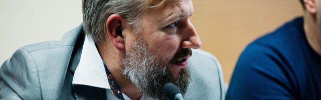 Кадастик: лоббисты ветряной энергетики видят в АЭС угрозу своим интересам