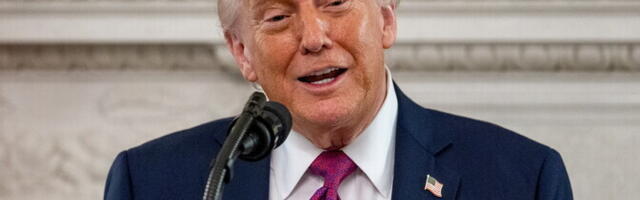 Трамп продлил перемирие с Ираном