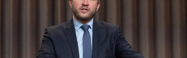 Маргус Цахкна осудил новые удары по Киеву и призвал повысить цену войны для России