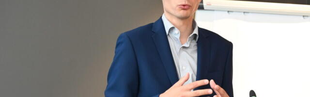 Виной скамейки? Глава Таллиннского департамента окружающей среды и коммунального хозяйства подал в отставку