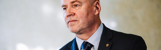 Юхтеги: ни российские, ни украинские силы не способны полностью прикрыть линию фронта