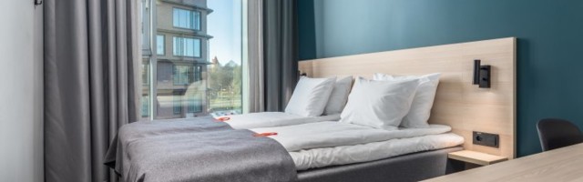 Таллиннские гостиницы продолжают предлагать долгосрочное проживание по цене аренды квартиры