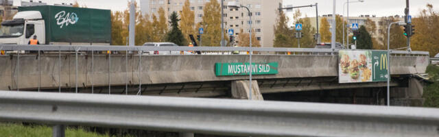 В Ласнамяэ самокатчик сбил пожилую женщину и уехал