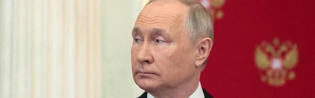 Пулитцеровский лауреат Томас Фридман опубликовал в The New York Times колонку под заголовком „Владимир Путин — самый опасный дурак в мире“