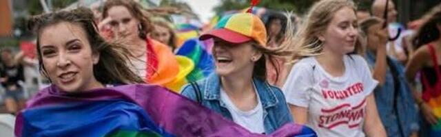 Католическая Польша отменяет свою последнюю анти-ЛГБТ зону