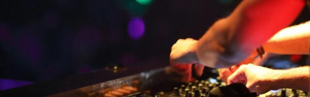 В Таллинне появился новый клуб с трансформируемым залом