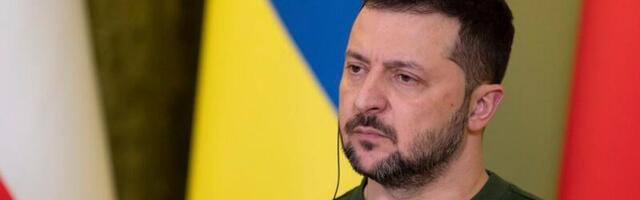 СМИ: Зеленский повлиял на решение Джонсона одобрить помощь Украине