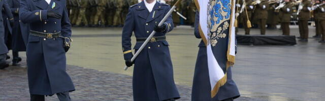 ФОТО и ВИДЕО: в параде Сил обороны приняли участие около 1000 военнослужащих