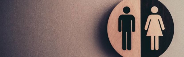 Женщины охотнее мужчин откладывают деньги на большие покупки