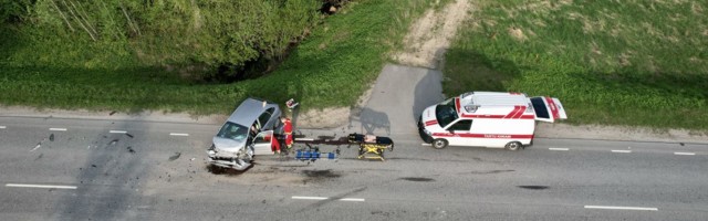 Тяжелая авария: пострадали три человека