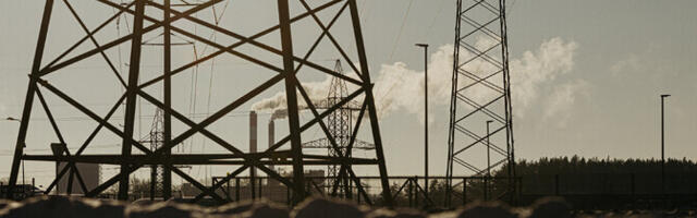 Эксперты: функционирование Estlink 2 и спад потребления снижают цены на электричество