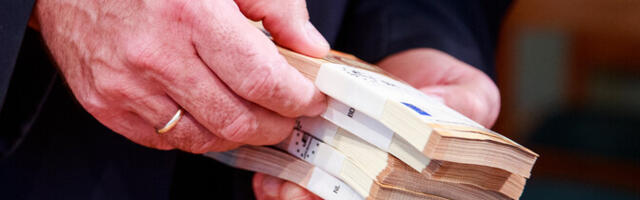 Реальные зарплаты в еврозоне почти вернулись к докризисному уровню