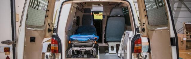 Водитель мопеда на встречке столкнулся с грузовиком. Что еще произошло на дорогах за сутки?