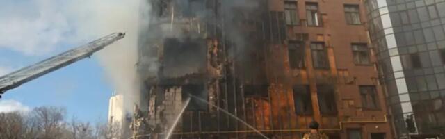 ВОЕННЫЙ ДНЕВНИК (1499-й день) | В Уфе беспилотники атаковали НПЗ, один дрон попал в жилую многоэтажку