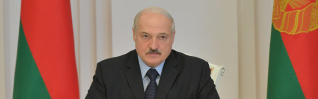 Футболист, хоккеист и тяжеловес ММА. Что объединяет их с Лукашенко?