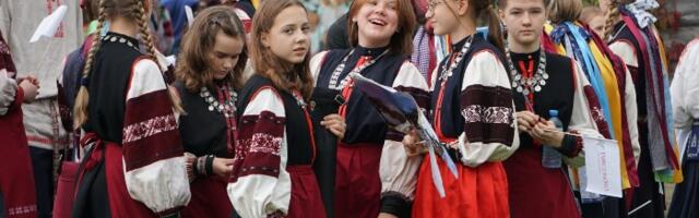 Граница и идентичность: Эстония вносит коррективы в паспорта граждан, рожденных в Печорском уезде