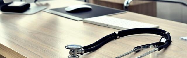 Летом подростки могут вакцинироваться от ВПЧ в центрах семейных врачей