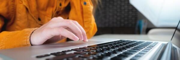 Рига приглашает жителей на бесплатные курсы цифровых навыков