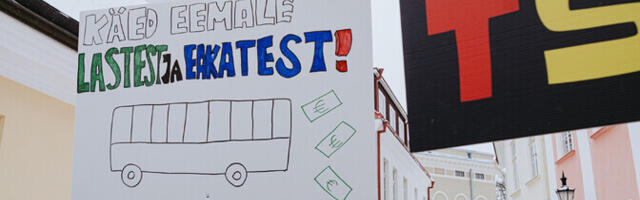 Михал: платный проезд для пенсионеров и детей на уездных автобусах пока не планируется