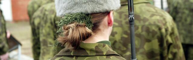 Не пора ли призывать женщин в армию? Глава Департамента оборонных ресурсов: это лишь вопрос времени 