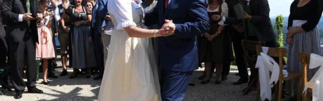 Партнершу Путина в танце хотят лишить гражданства